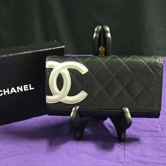 CHANEL Handbags - CHANEL CAMBON SILVER CC QUILTED LAMBSKIN WALLET